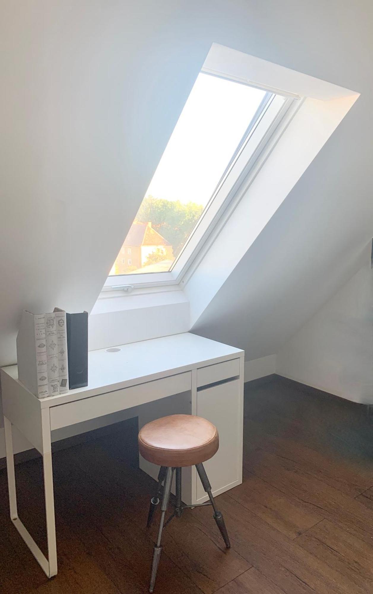 Schoene Dachgeschoss-maisonette Appartement