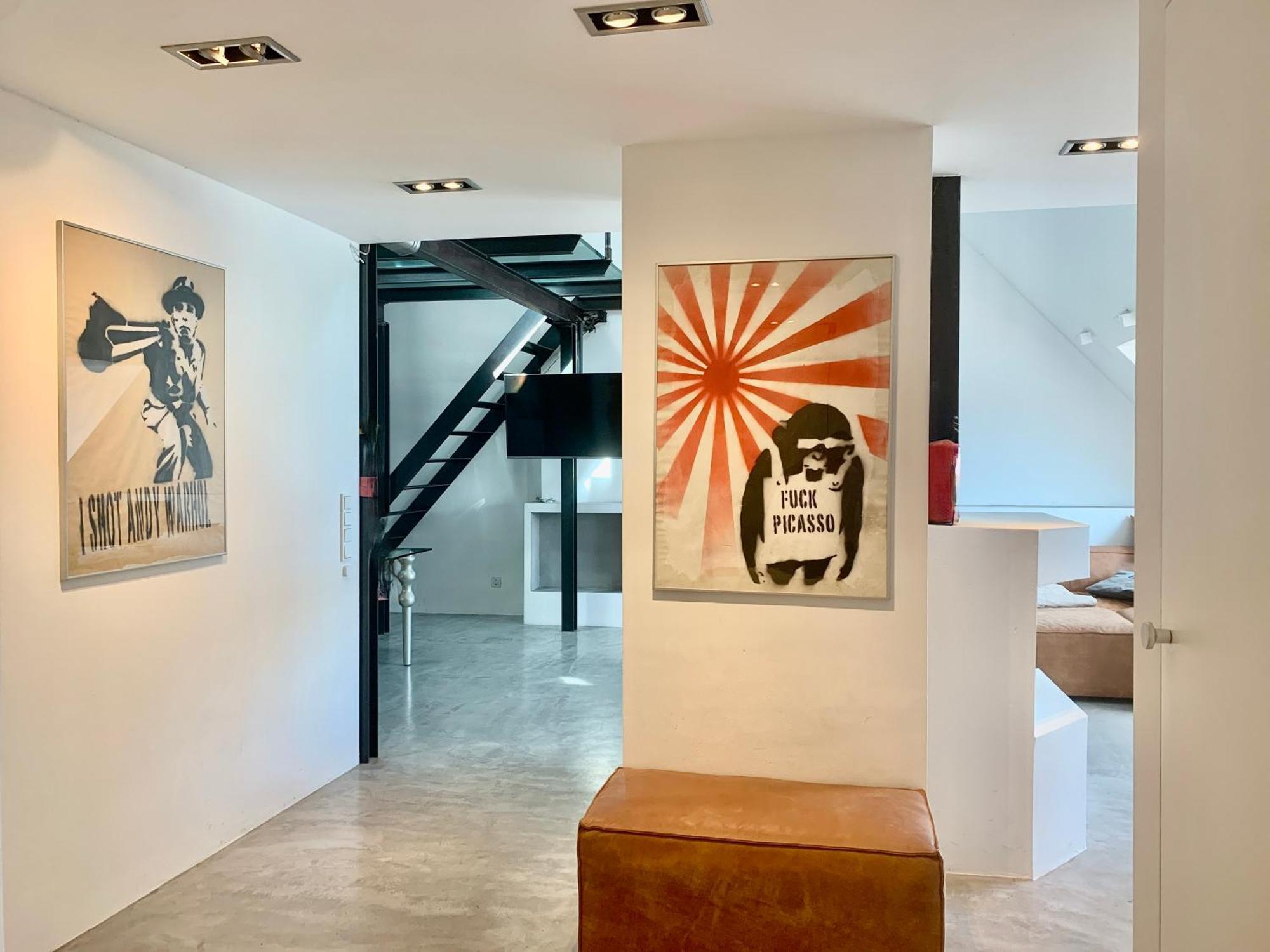 Schoene Dachgeschoss-maisonette Apartment Munich